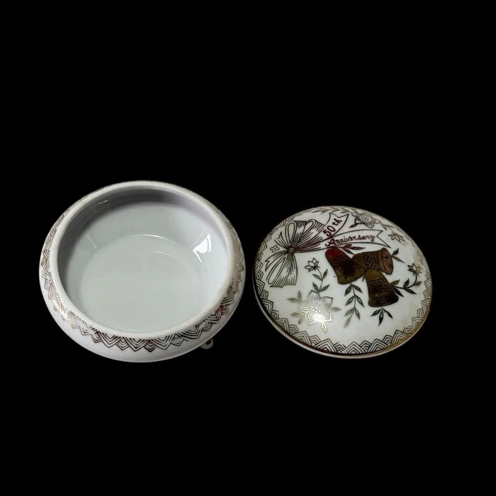 Vtg MCM Norcrest Fine China 50th Anniversary Footed Trinket Box Gold & White‎